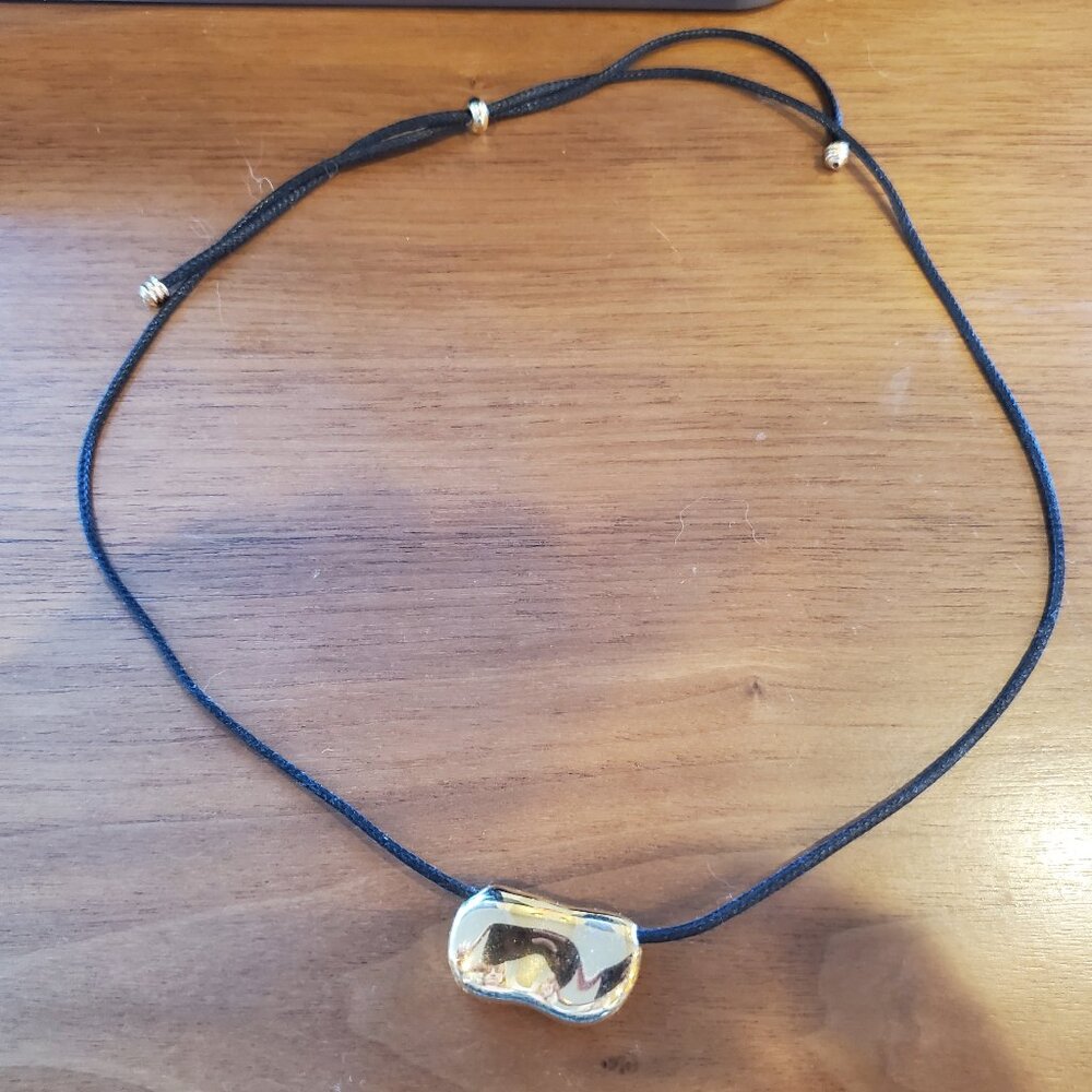 Pebble Necklace by Heaven Mayhem